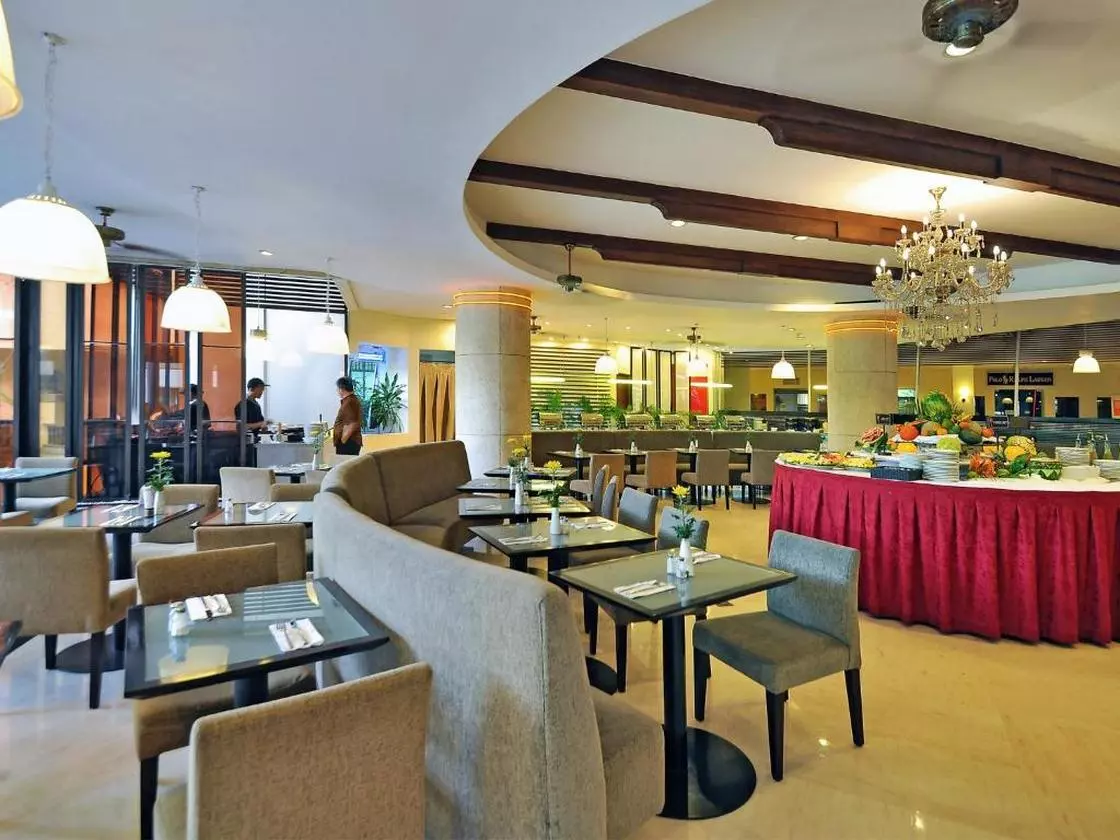 KUTAPARADISSO_SHABAVIZ (15).jpg